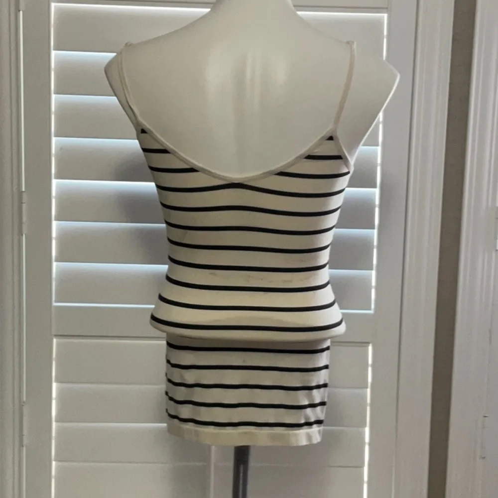 Tank Top - Picture 3 of 6